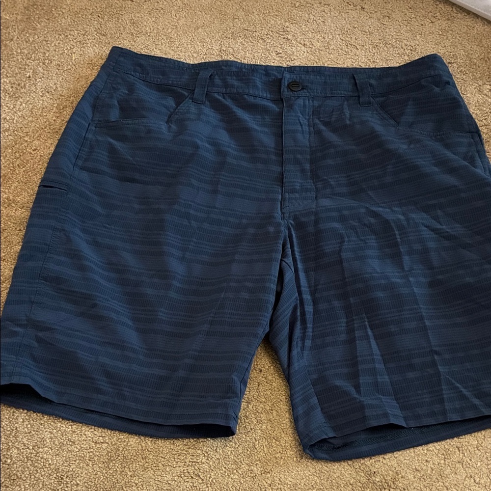 KÜHL Men's Blue  Gray Shorts size 38
